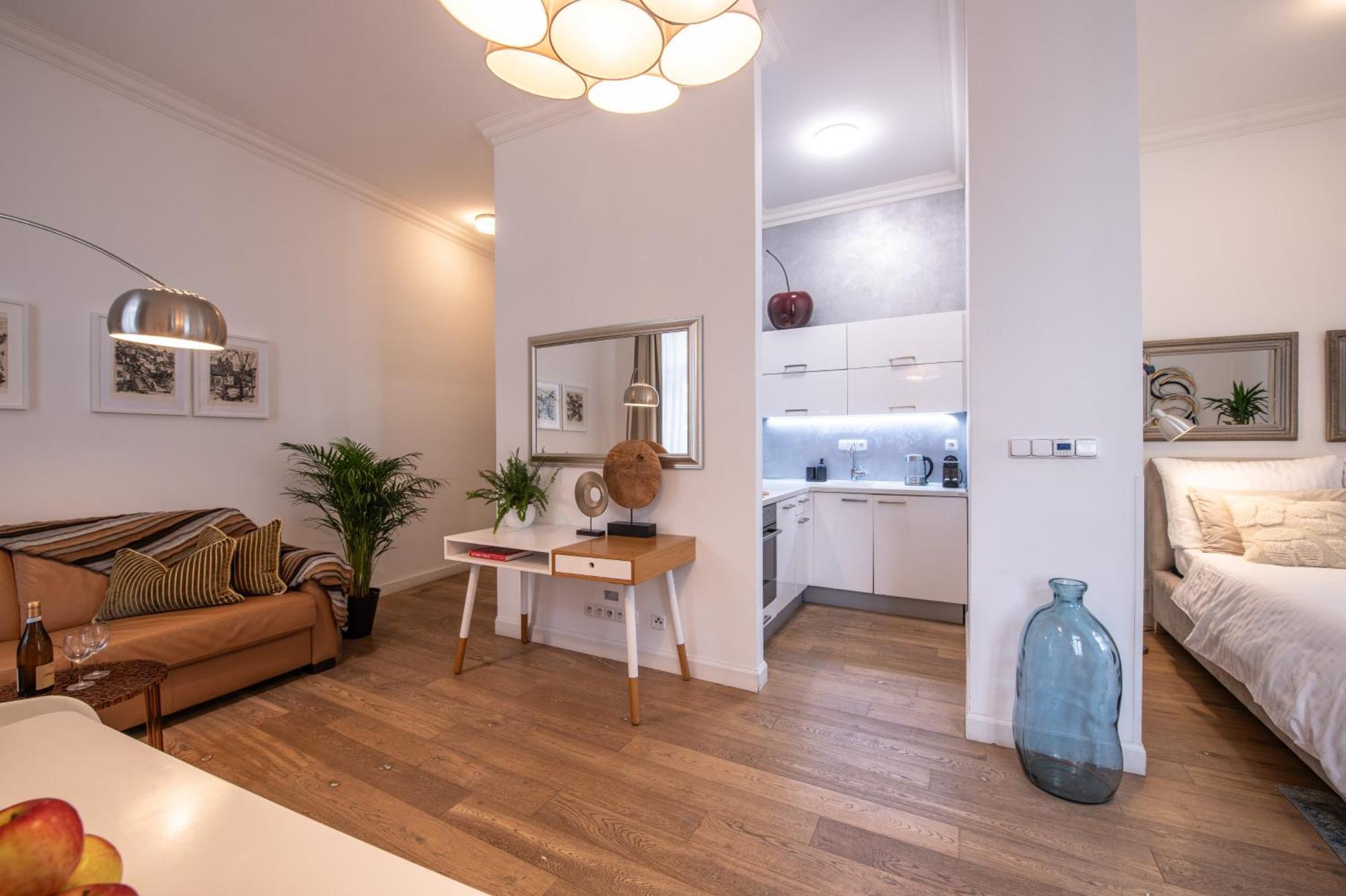 Modern Downtown Apt - Renovated, On Ideal Location 프라하 외부 사진