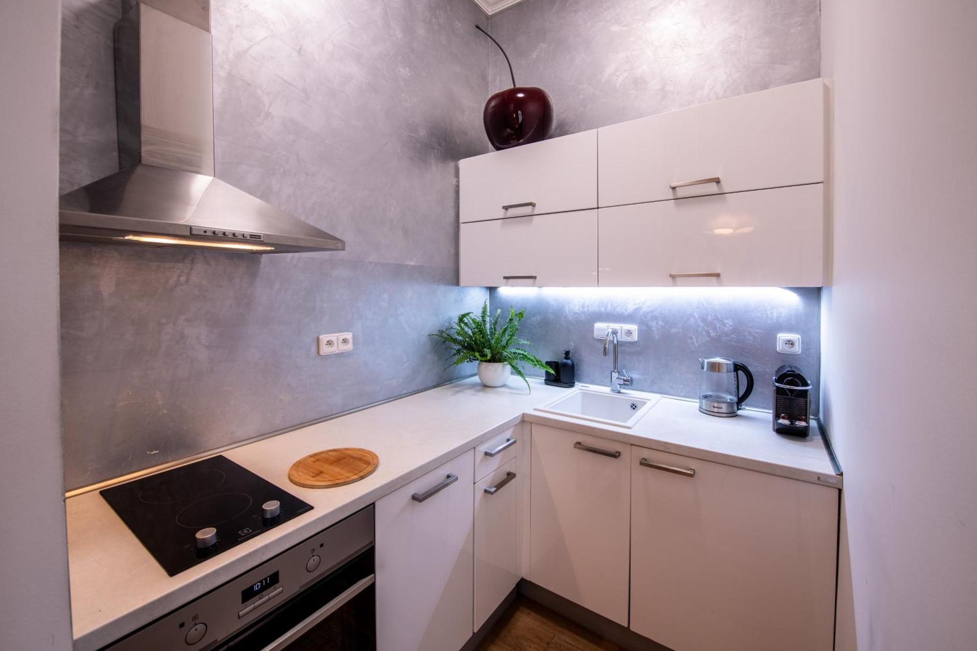 Modern Downtown Apt - Renovated, On Ideal Location 프라하 외부 사진