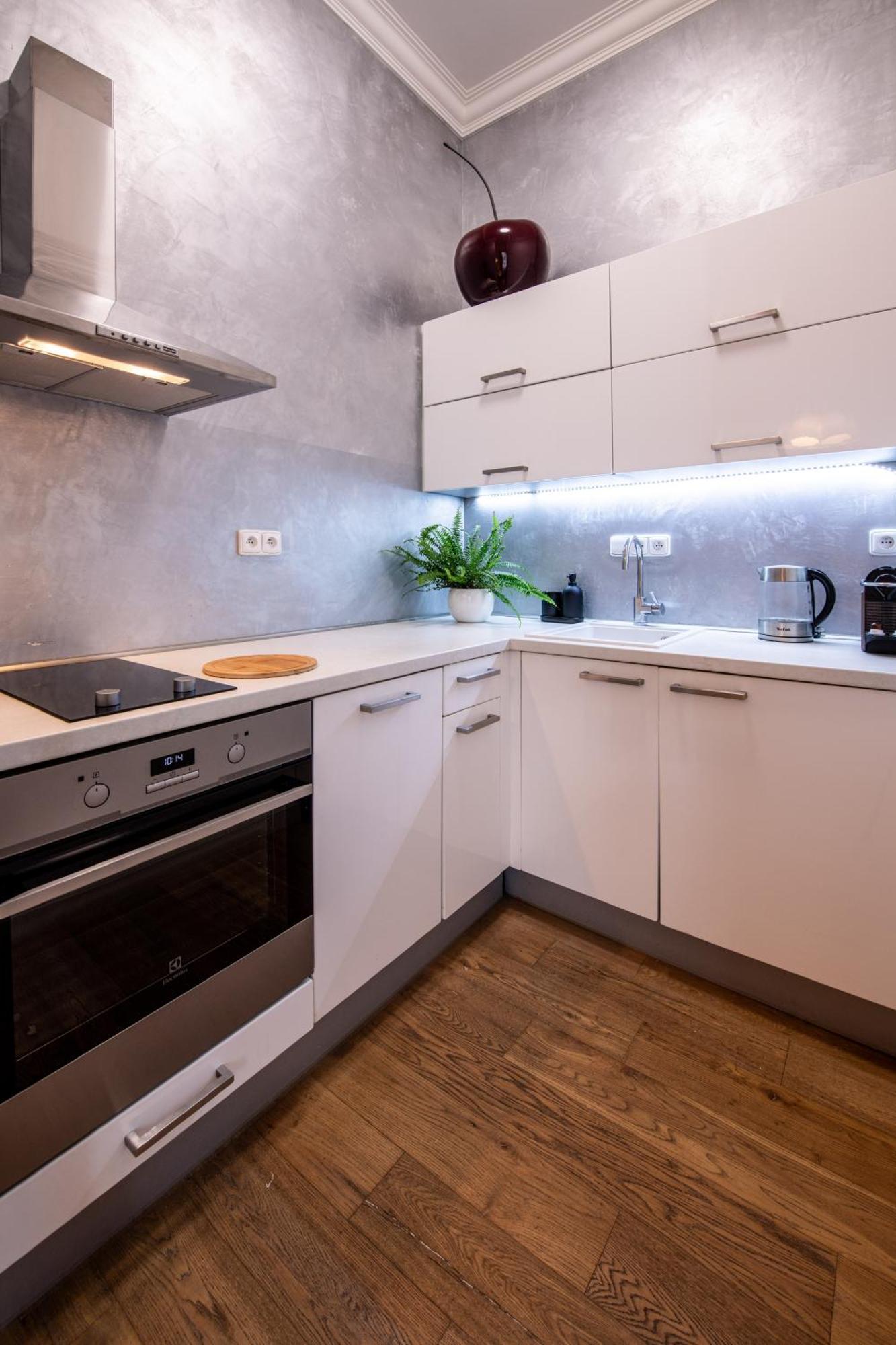 Modern Downtown Apt - Renovated, On Ideal Location 프라하 외부 사진