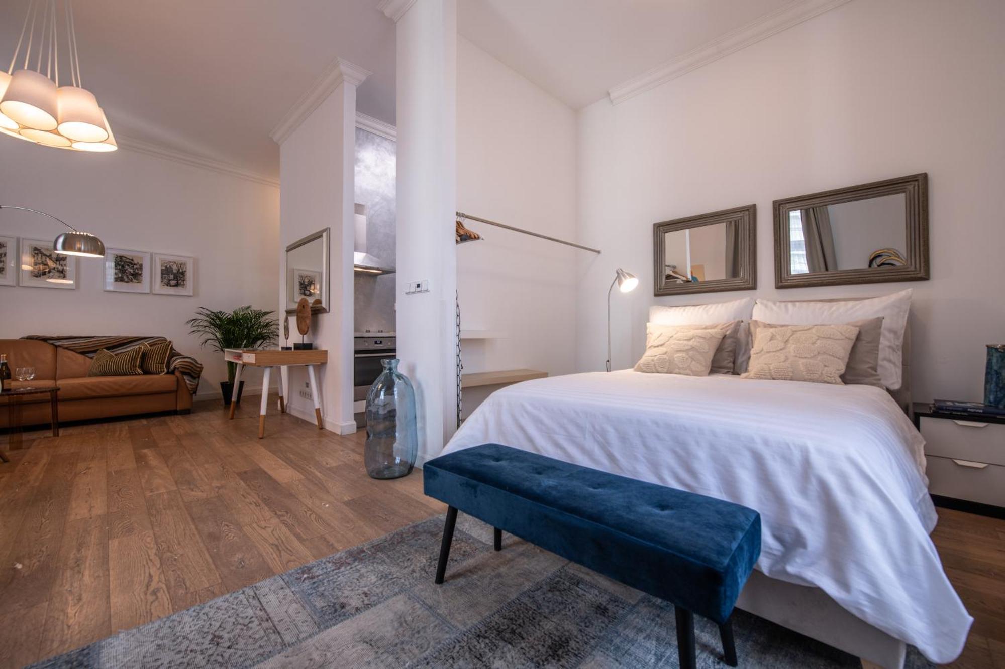 Modern Downtown Apt - Renovated, On Ideal Location 프라하 외부 사진