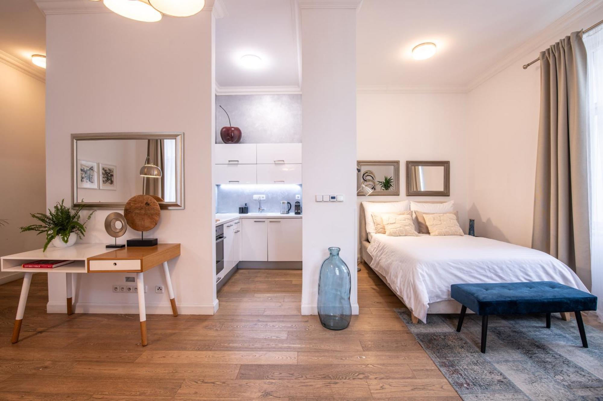 Modern Downtown Apt - Renovated, On Ideal Location 프라하 외부 사진