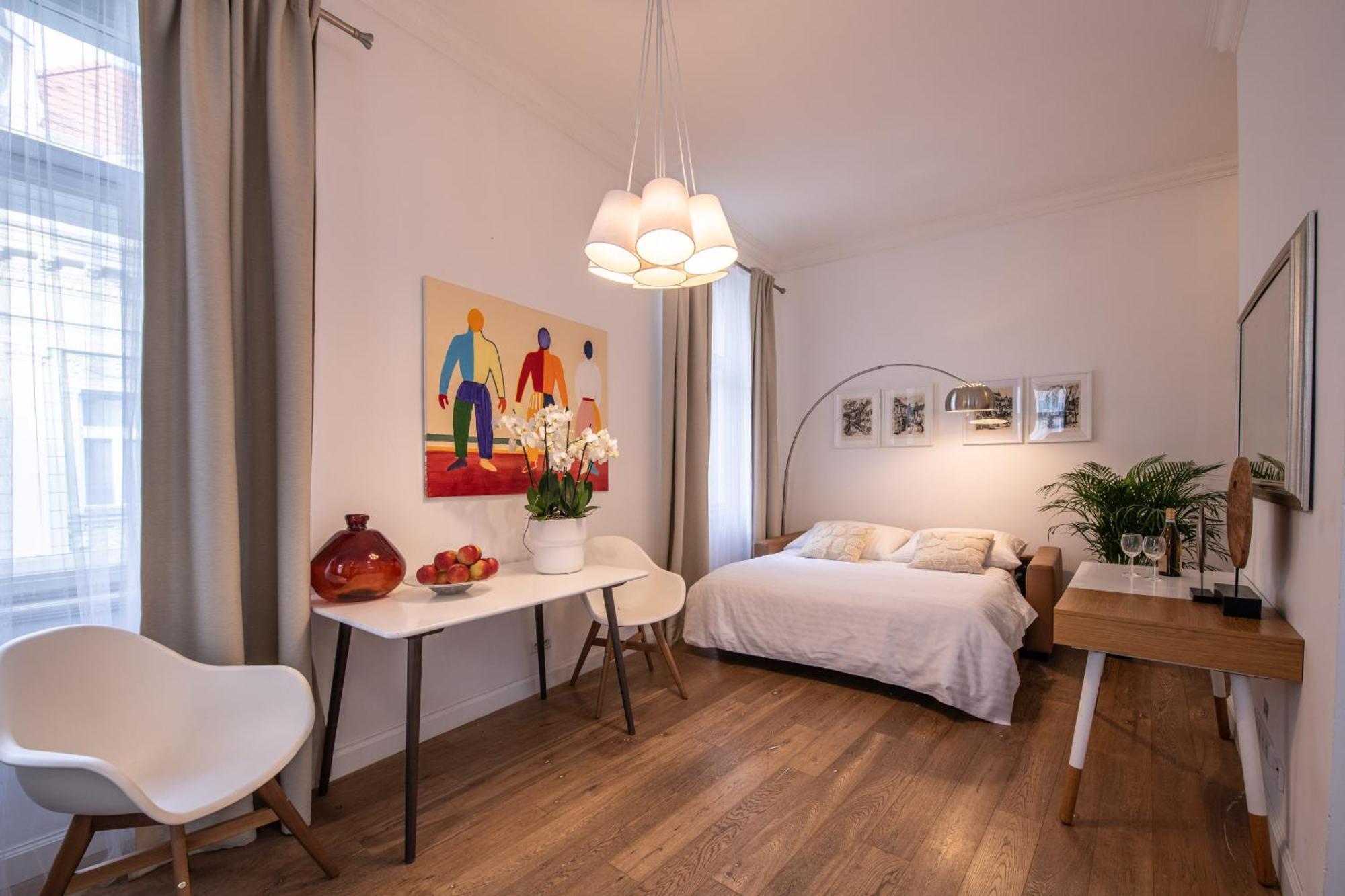Modern Downtown Apt - Renovated, On Ideal Location 프라하 외부 사진